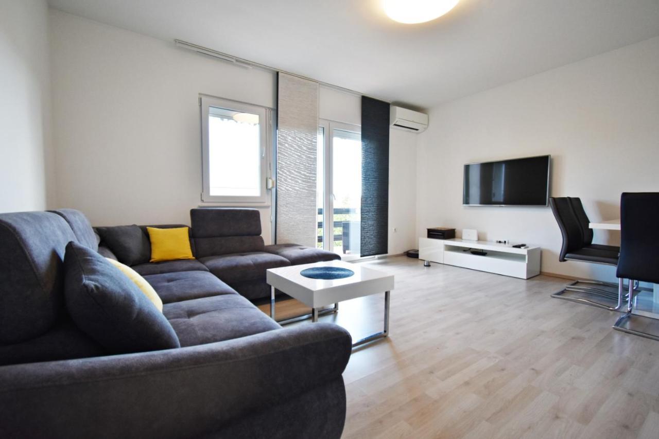 Apartman Lukas Rabac Exterior foto